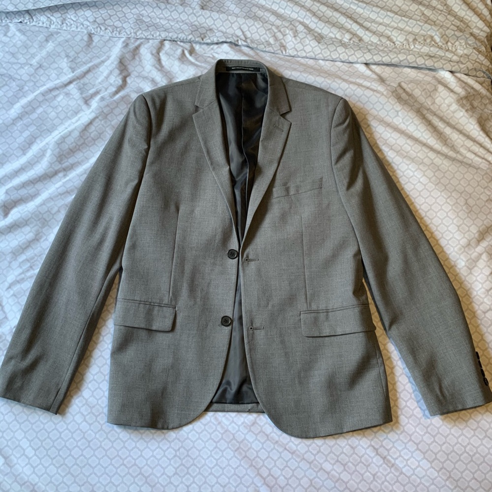 Grey H&M Suit — 40R Jacket, 33W Pants